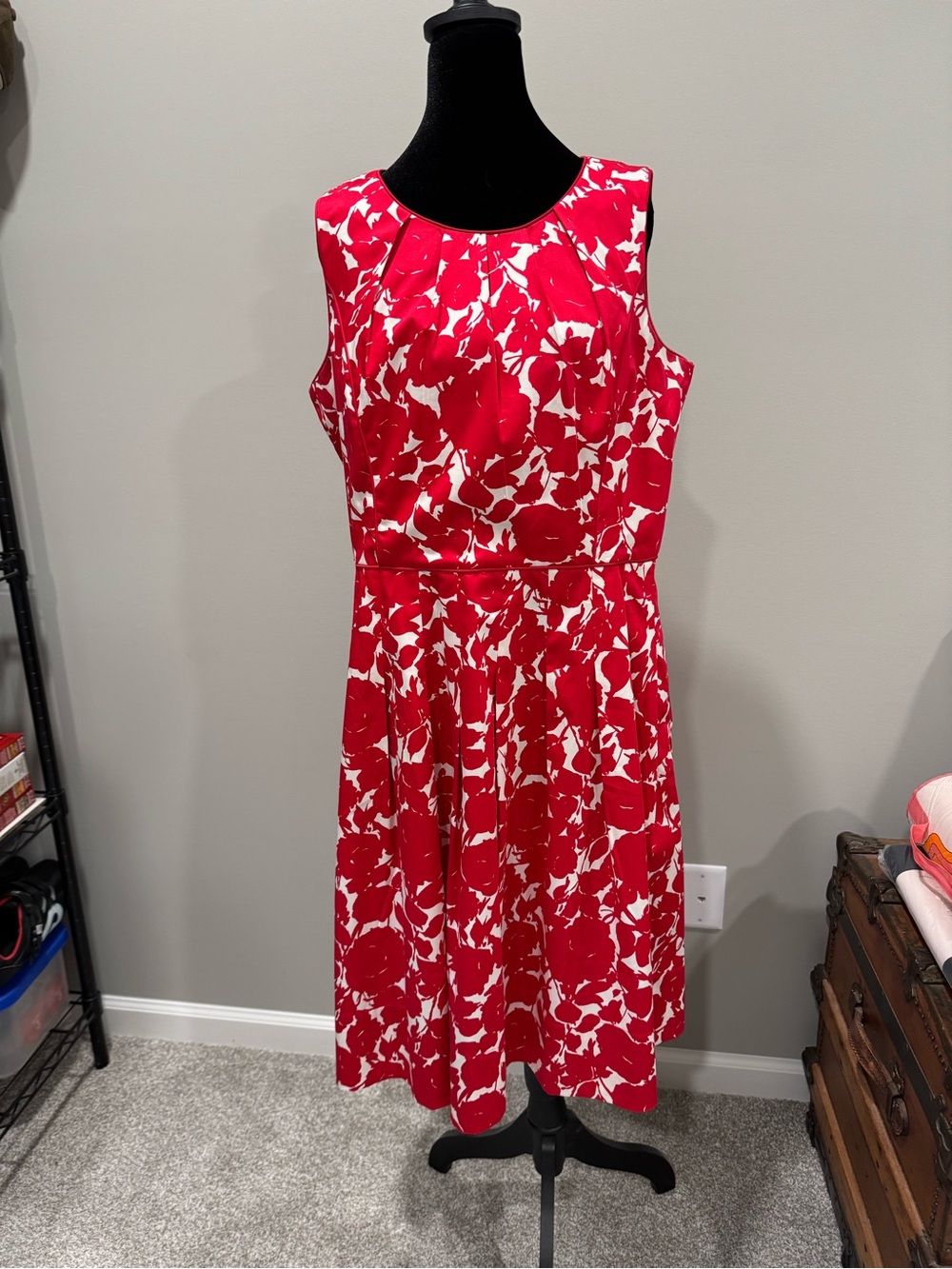 Talbots Red and White Sleeveless Floral Midi Dress